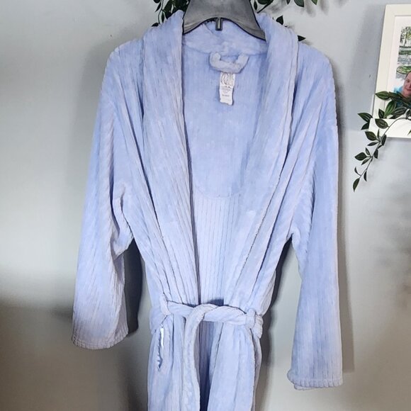 Warm Light Blue Robe - Picture 1 of 3
